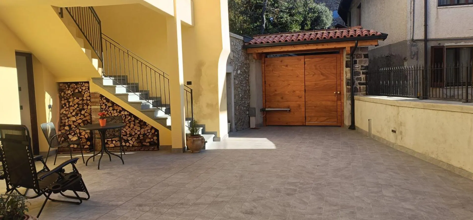 Apartment Ferienwohnung Ca De Quali Costa Volpino Italien